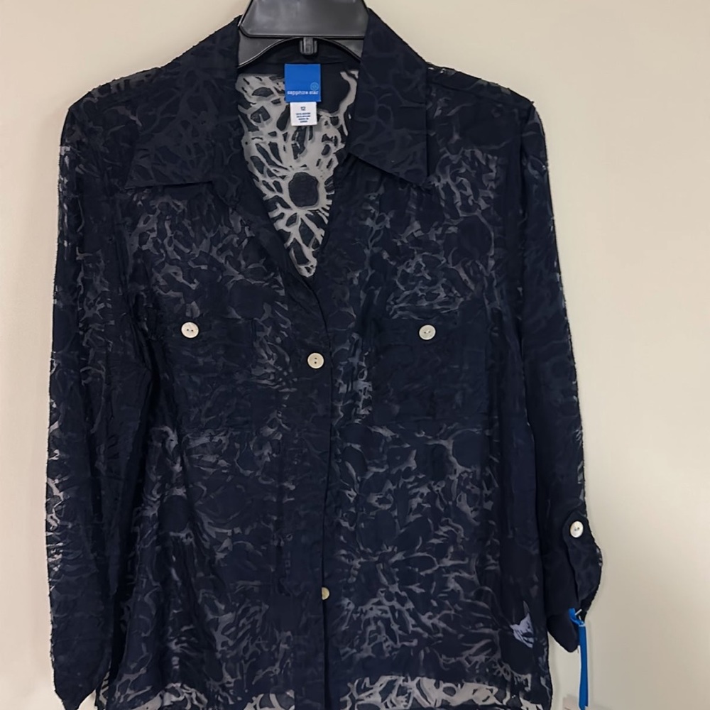 Missy Burnout Shirt navy roll over sleeves